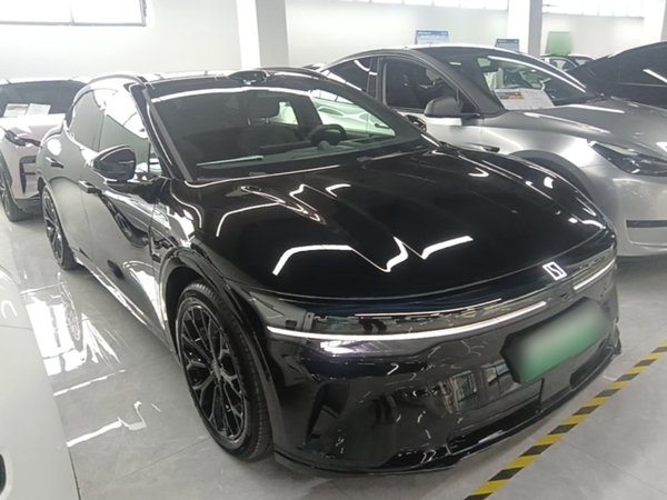Zeekr 007GT 2025, 17500 км, за 26311 USD