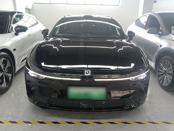 Zeekr 007GT 2025, 17500 км, за 26311 USD