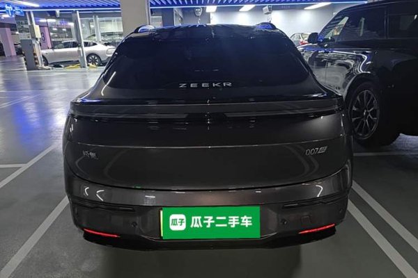 Zeekr 007GT 2025, 13700 км, за 27161 USD