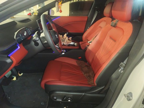 Zeekr 007GT 2025, 6700 км, за 26574 USD - фото 19