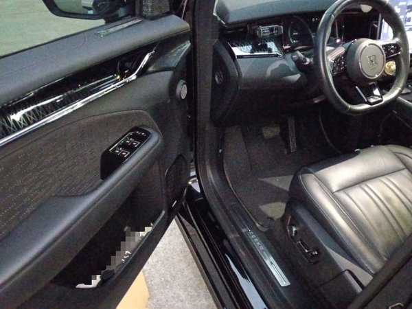 Zeekr 009 2022, 81000 км, за 40893 USD - фото 16