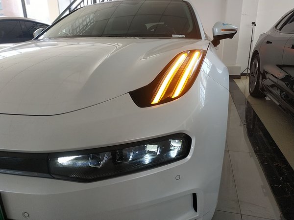 Zeekr 001 2022 Ultra-Long Range Single-Motor WE Version, 2022 года