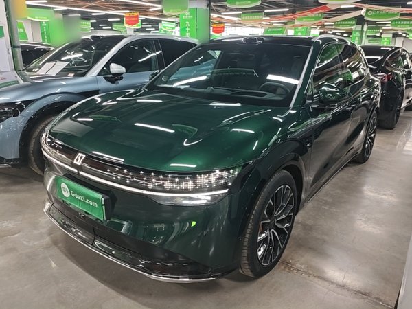 Zeekr 7X · 2025 год