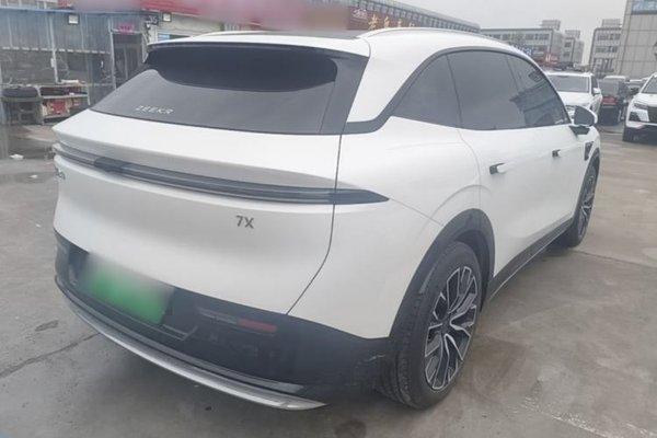 Zeekr 7X 2025, 20600 км, за 25296 USD - фото 6