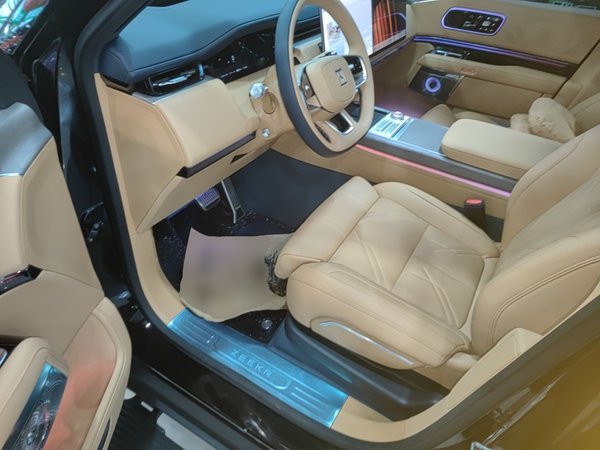 Zeekr 9X 2025, 10600 км, за 65747 USD - фото 19