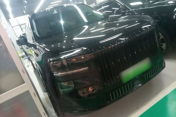 Zeekr 9X 2025, 7100 км, за 69096 USD