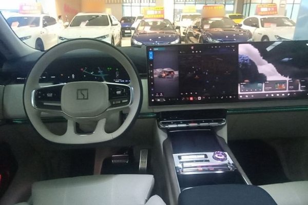 Zeekr 9X 2025, 7100 км, за 69096 USD - фото 14