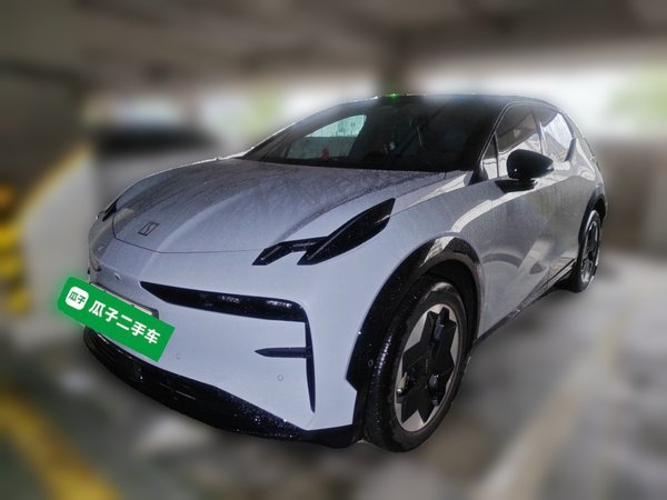 Zeekr X · 2023 год