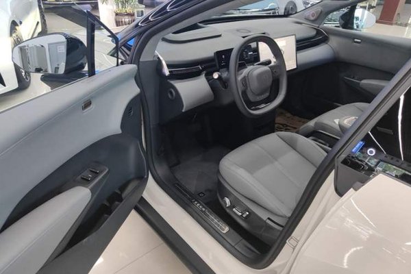 Zeekr X 2025, 3600 км, за 19356 USD - фото 18