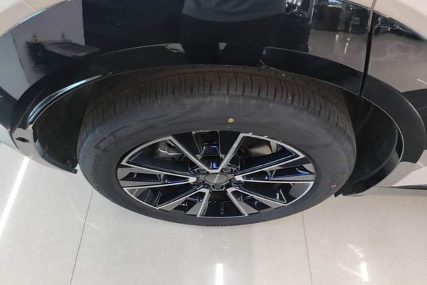 Zeekr X 2025, 3600 км, за 19356 USD - фото 11