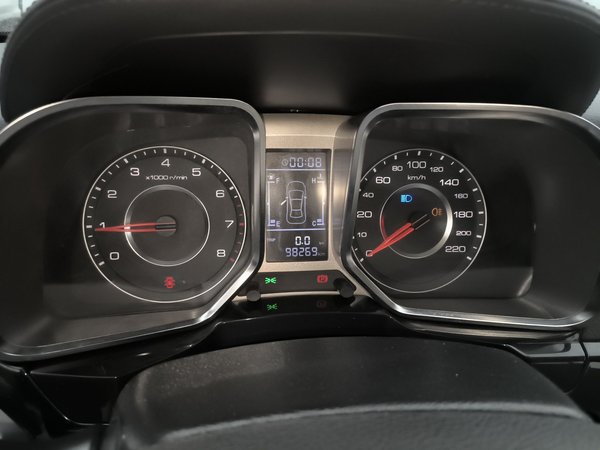 Zotye Domy X5 2017, 98200 км, за 3692 USD - фото 13