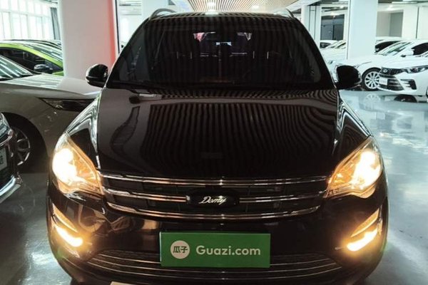 Zotye Domy X5 2018, 91400 км, за 4236 USD