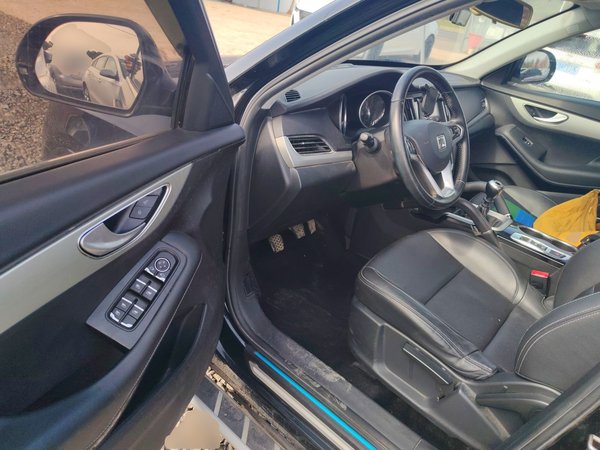 Zotye SR7 2016, 70900 км, за 3945 USD - фото 19