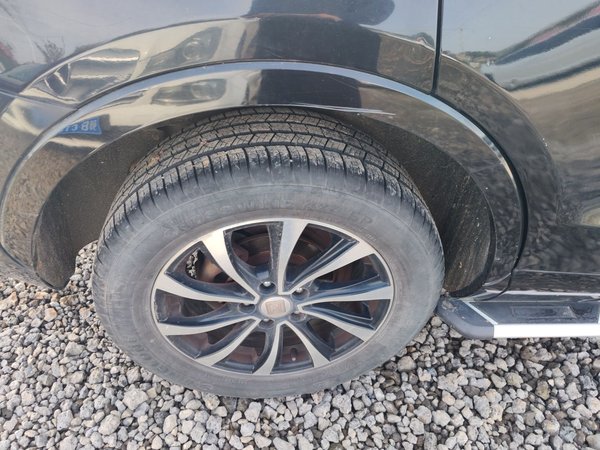 Zotye SR7 2016, 70900 км, за 3945 USD - фото 10