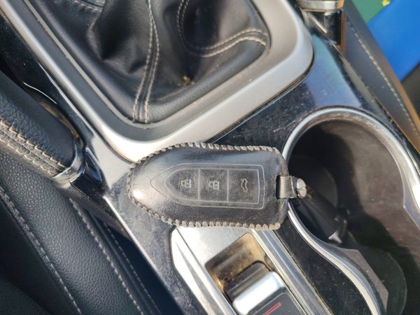 Zotye SR7 2016, 70900 км, за 3945 USD - фото 12