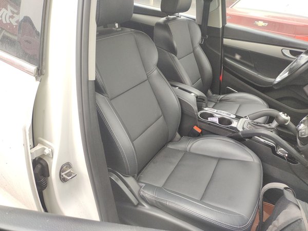 Zotye SR7 2016, 94500 км, за 3894 USD - фото 23