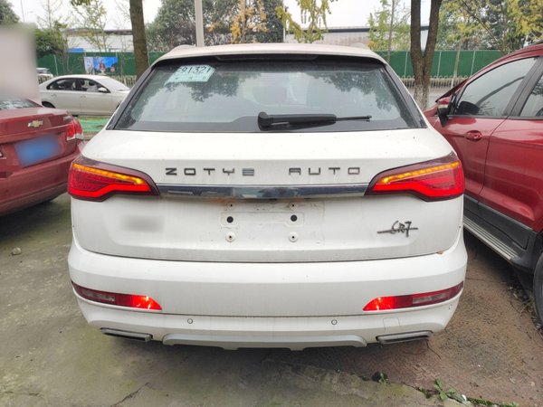 Zotye SR7 2016, 94500 км, за 3894 USD