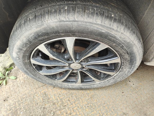 Zotye SR7 2016, 94500 км, за 3894 USD - фото 10