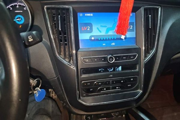 Zotye SR7 2017, 152400 км, за 2461 USD - фото 13