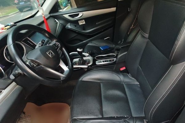 Zotye SR7 2017, 152400 км, за 2461 USD - фото 15