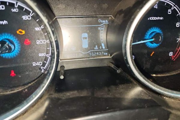 Zotye SR7 2017, 152400 км, за 2461 USD - фото 12