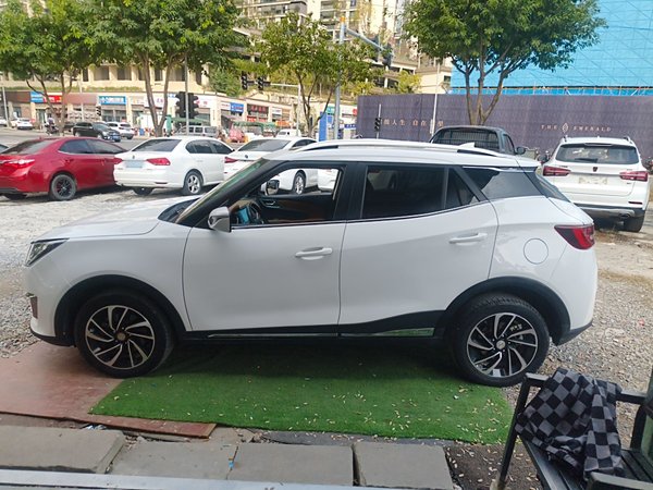 Zotye T300 2017, 68700 км, за 4262 USD