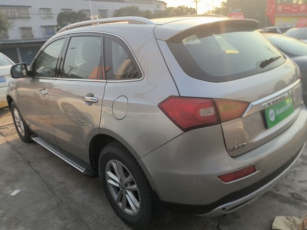 Zotye T600 2015, 92100 км, за 3352 USD