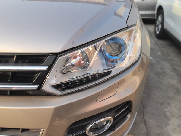 Zotye T600 2015 1.5T Manual Luxury Model, 2015 года