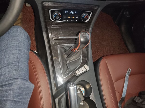 Zotye T600 2015, 46200 км, за 4616 USD - фото 13