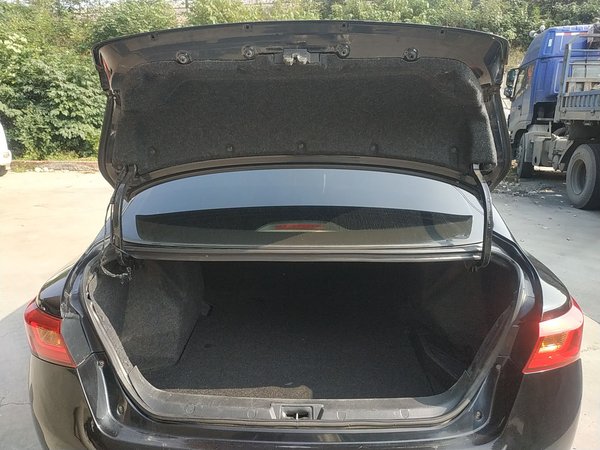 Zotye Z300 2014, 57700 км, за 3160 USD - фото 18