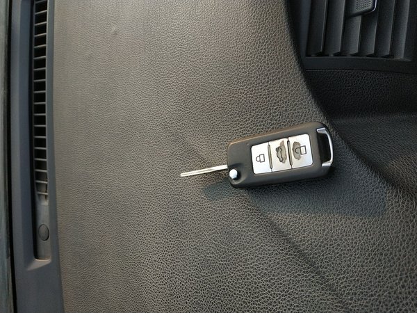 Zotye Z300 2014, 70500 км, за 3932 USD - фото 12