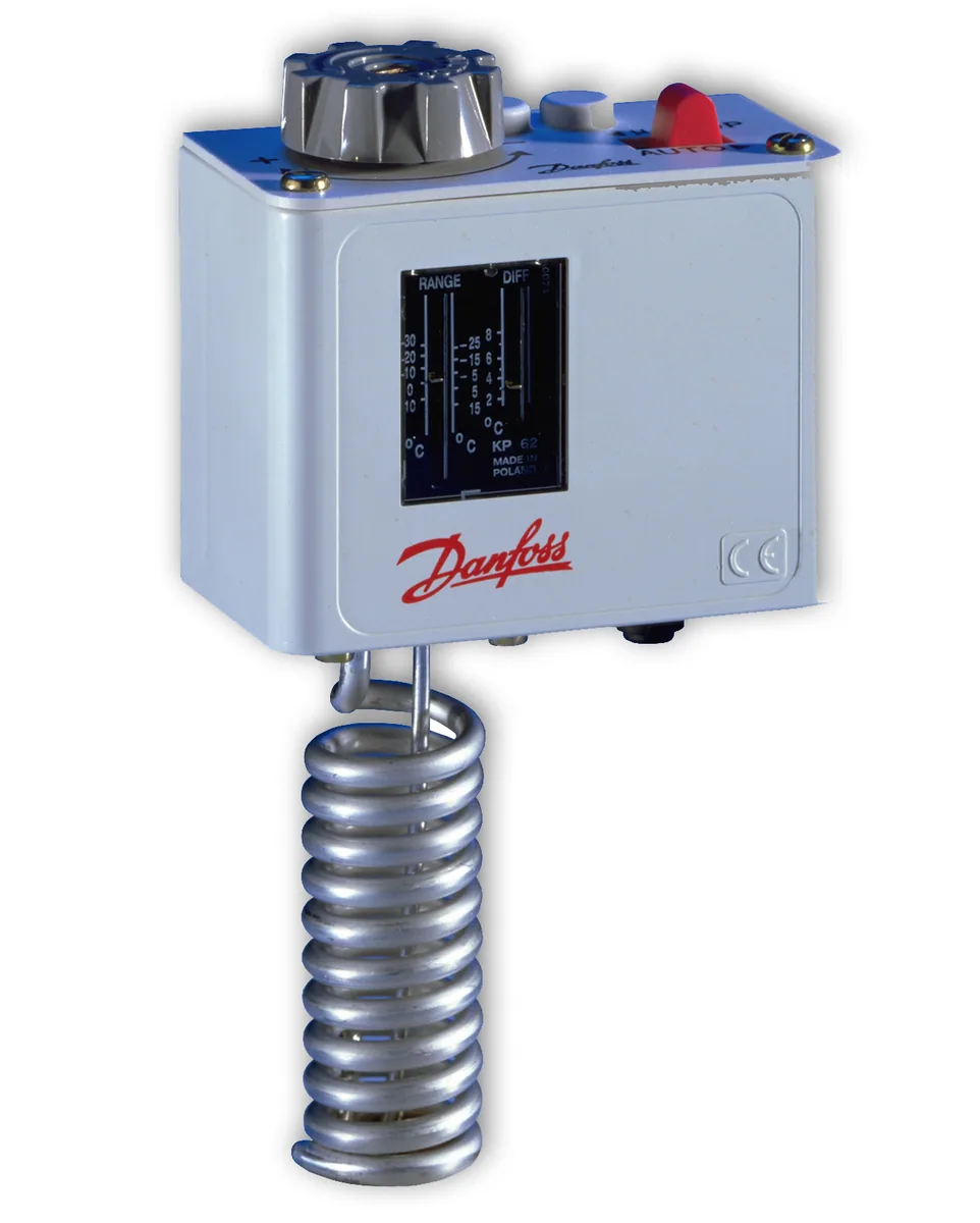 Danfoss 060L110666 — Реле температуры (термостат) KP 62, IP 30/44, диапазон регулирования -30...15 °C