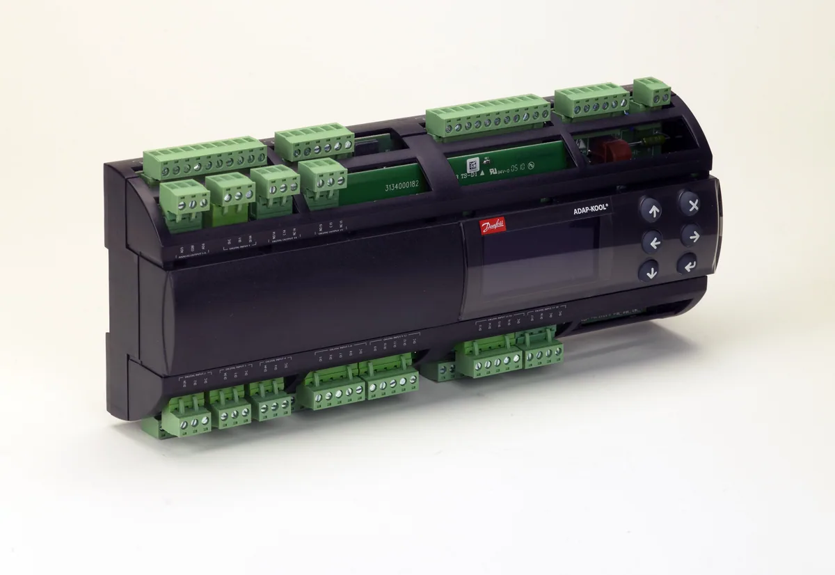 Danfoss AK-PC 651 Контроллер давл. и темп. | 080G0312