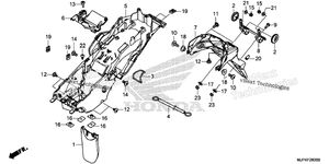 Нажмите для увеличения Rear Fender