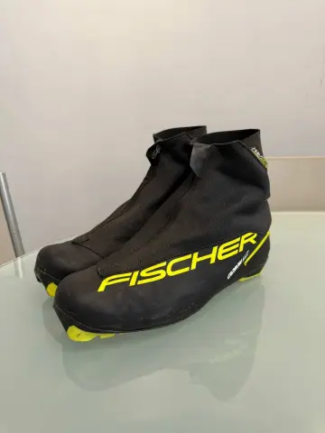 Продам ботинки Fischer carbonlite