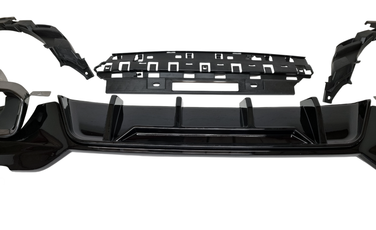 BMW G20 340i диффузор в сборе с насадками