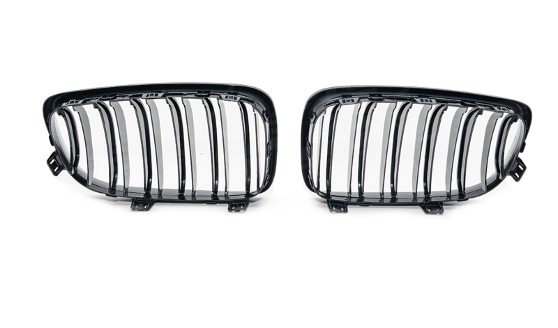 BMW E87 рестайлинг решетки радиатора двойные