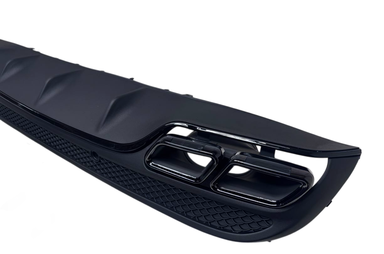 Mercedes W205 дорестайлинг диффузор AMG 63 с черными насадками