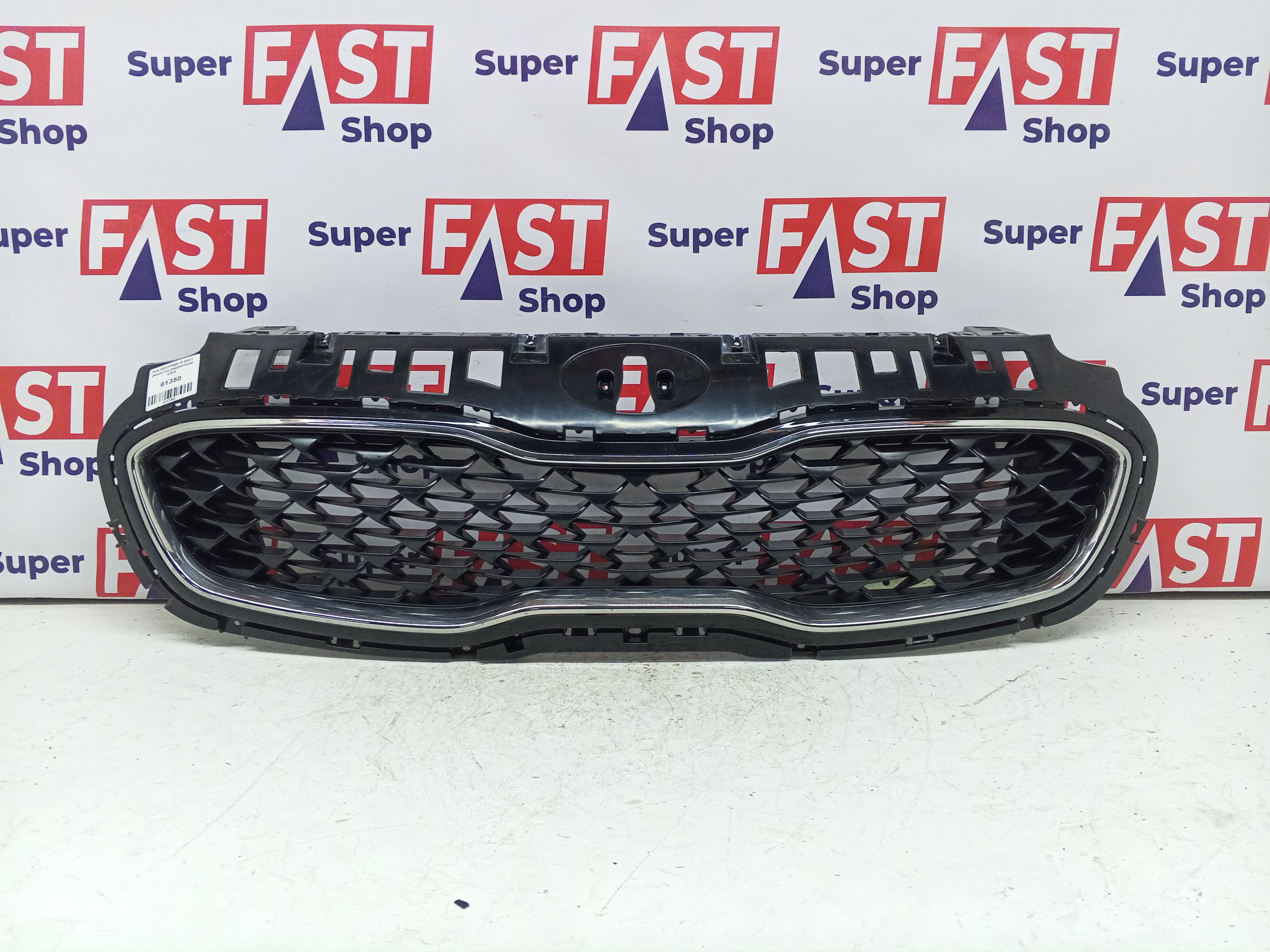 Kia Sportage 4 рест решетка радиатора USA