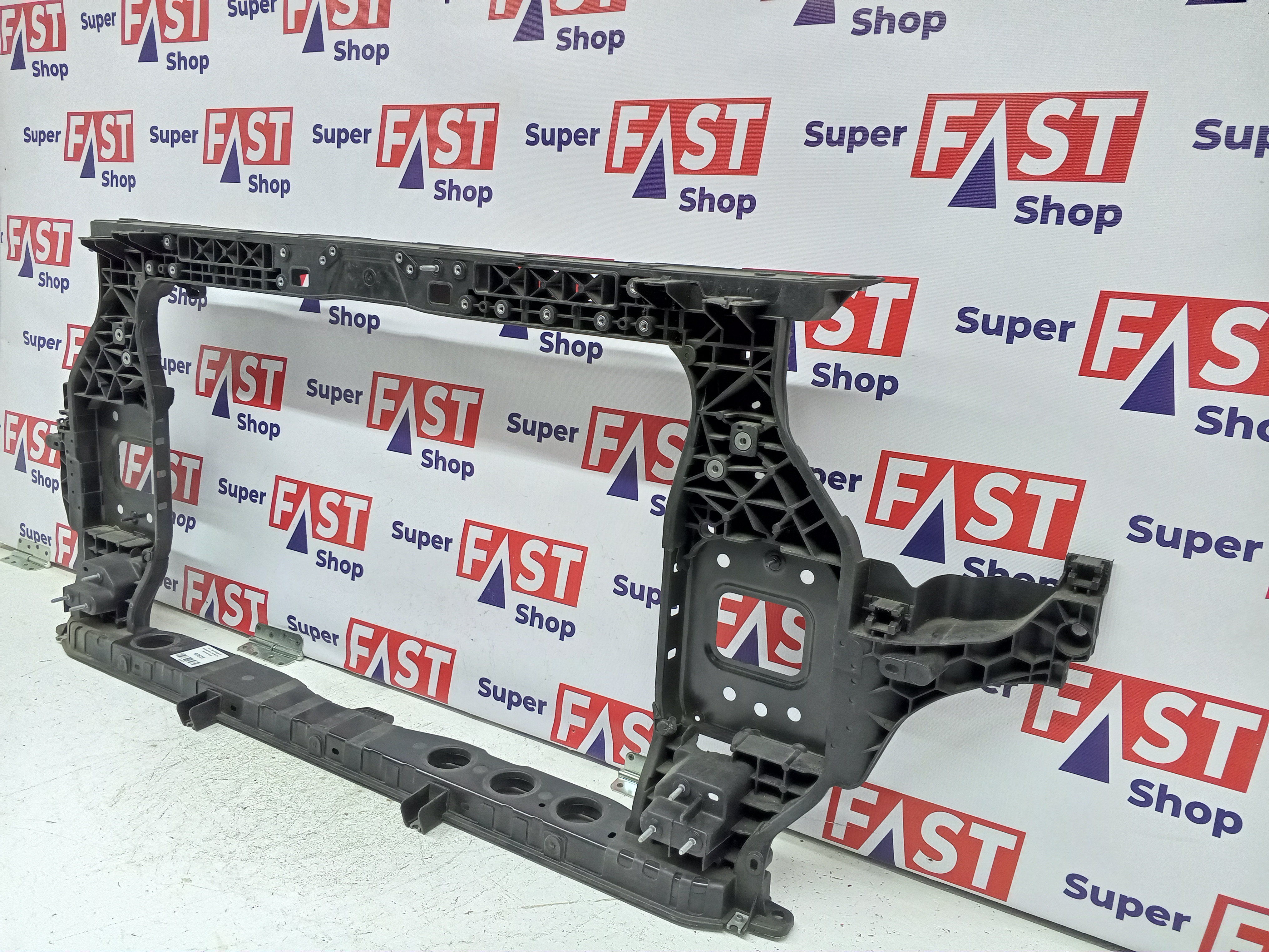 Kia Sportage 5 передняя панель / телевизор