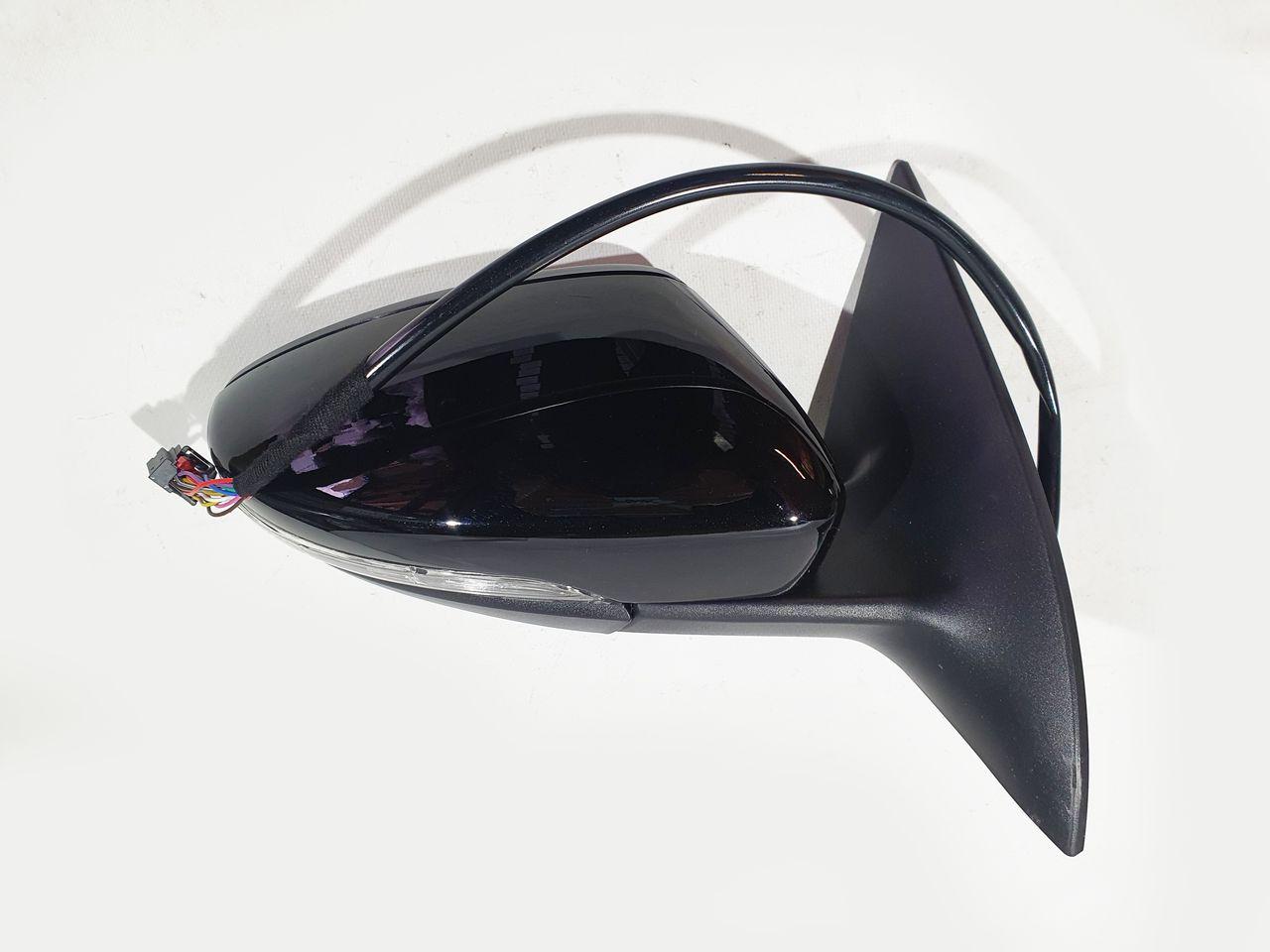 Volkswagen Passat CC рестайлинг зеркало правое 13pin