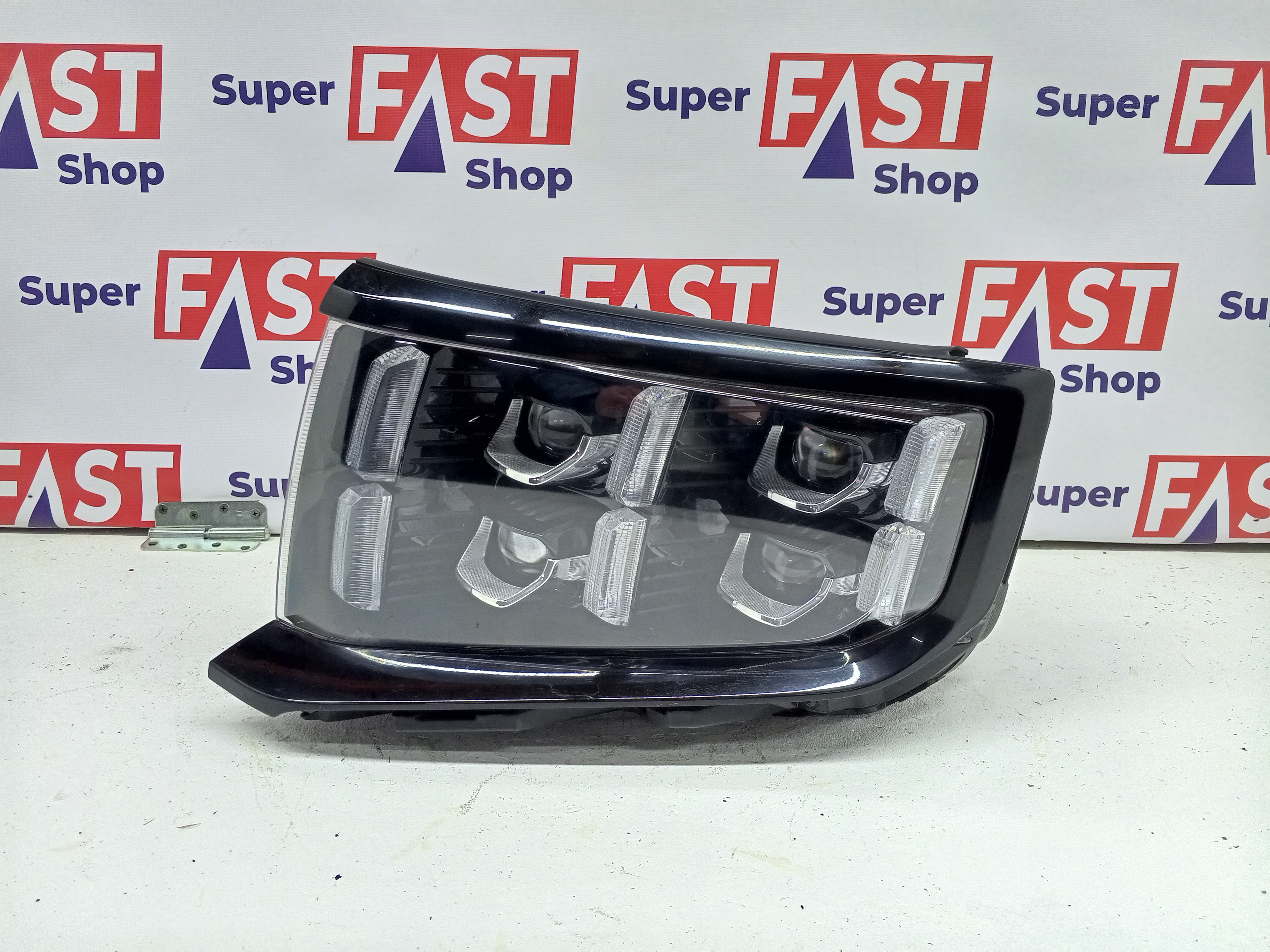 левая фара Kia Mohave 2019-2024 LED черная