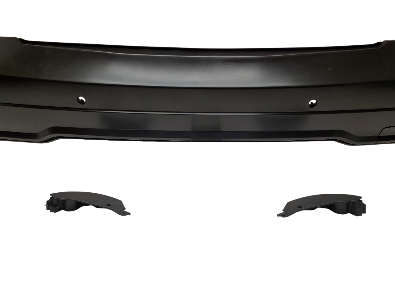 Mercedes W204 задний бампер AMG С63 без диффузора