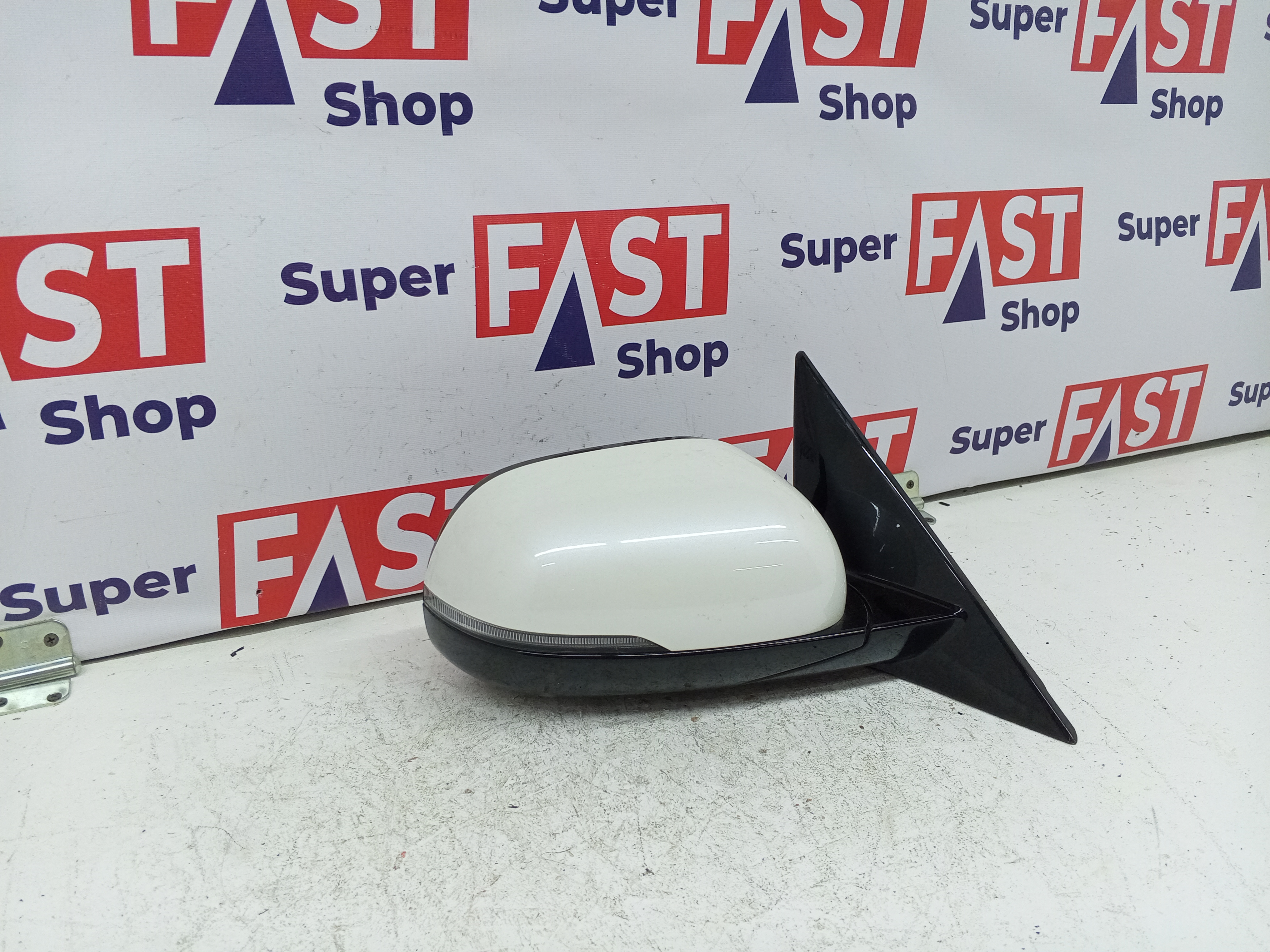 Kia Soul 3 дорест зеркало правое 8пин