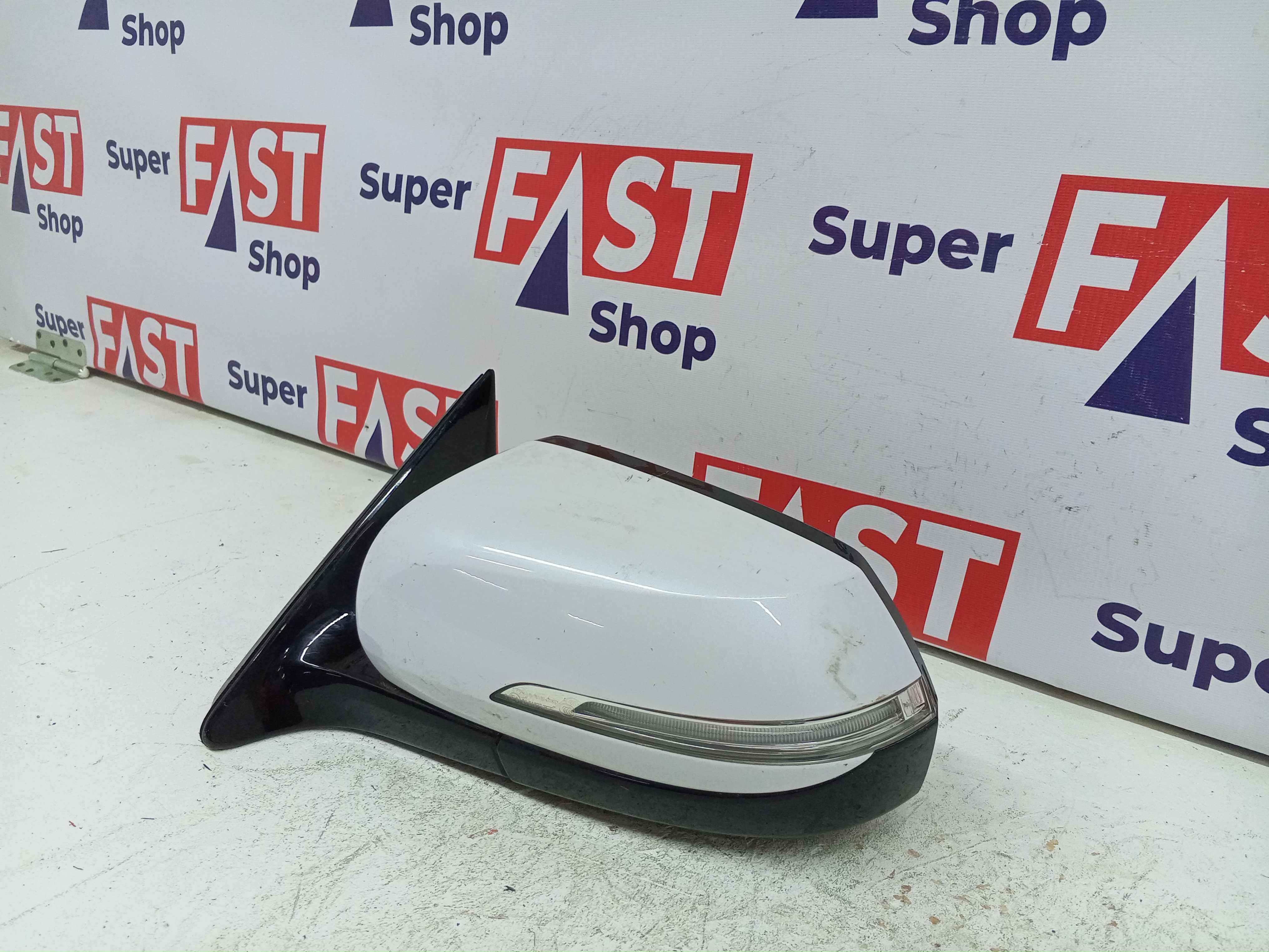 левое зеркало Genesis G80 2016-2020 10пин