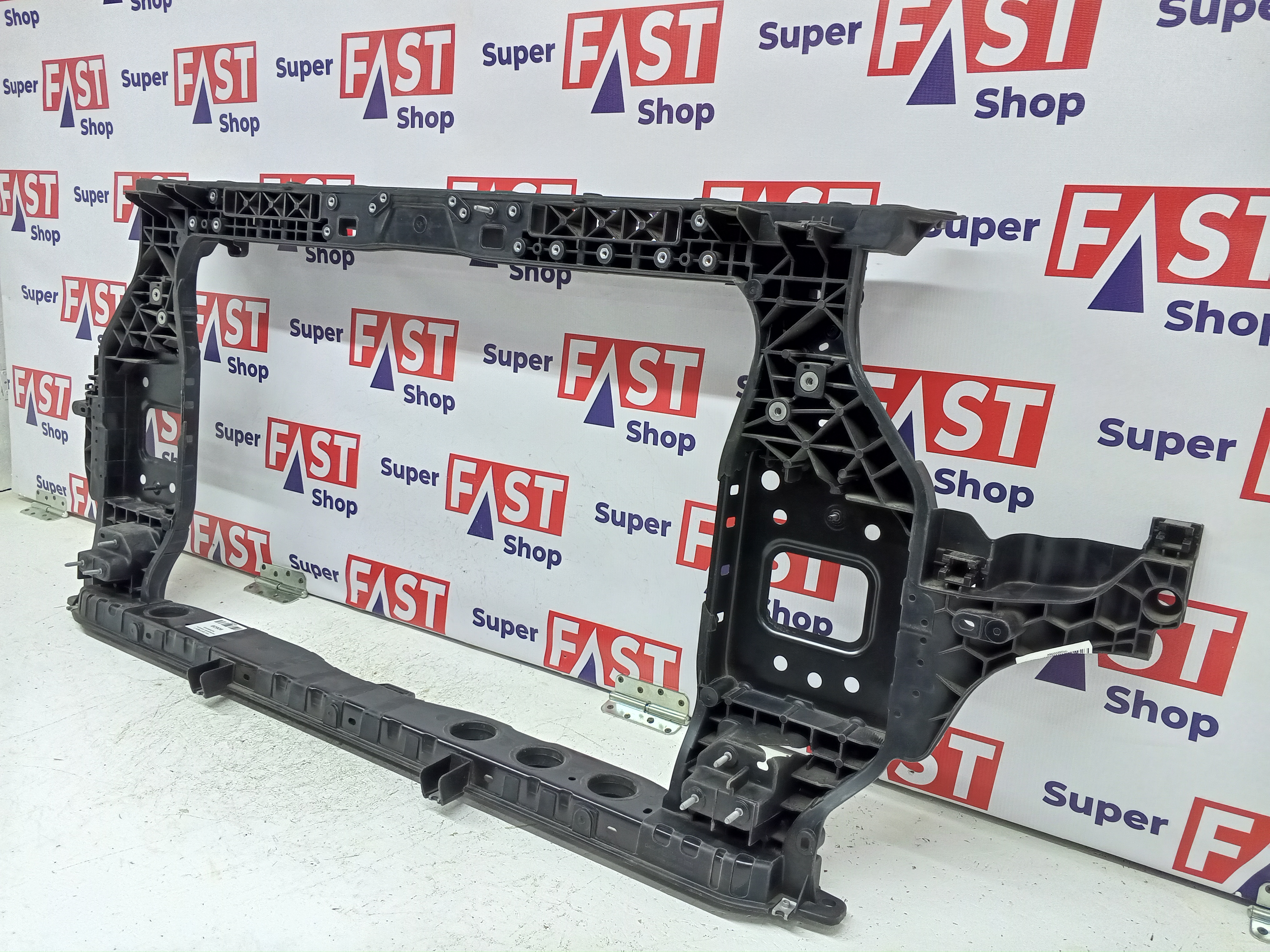 Kia Sportage 5 передняя панель / телевизор