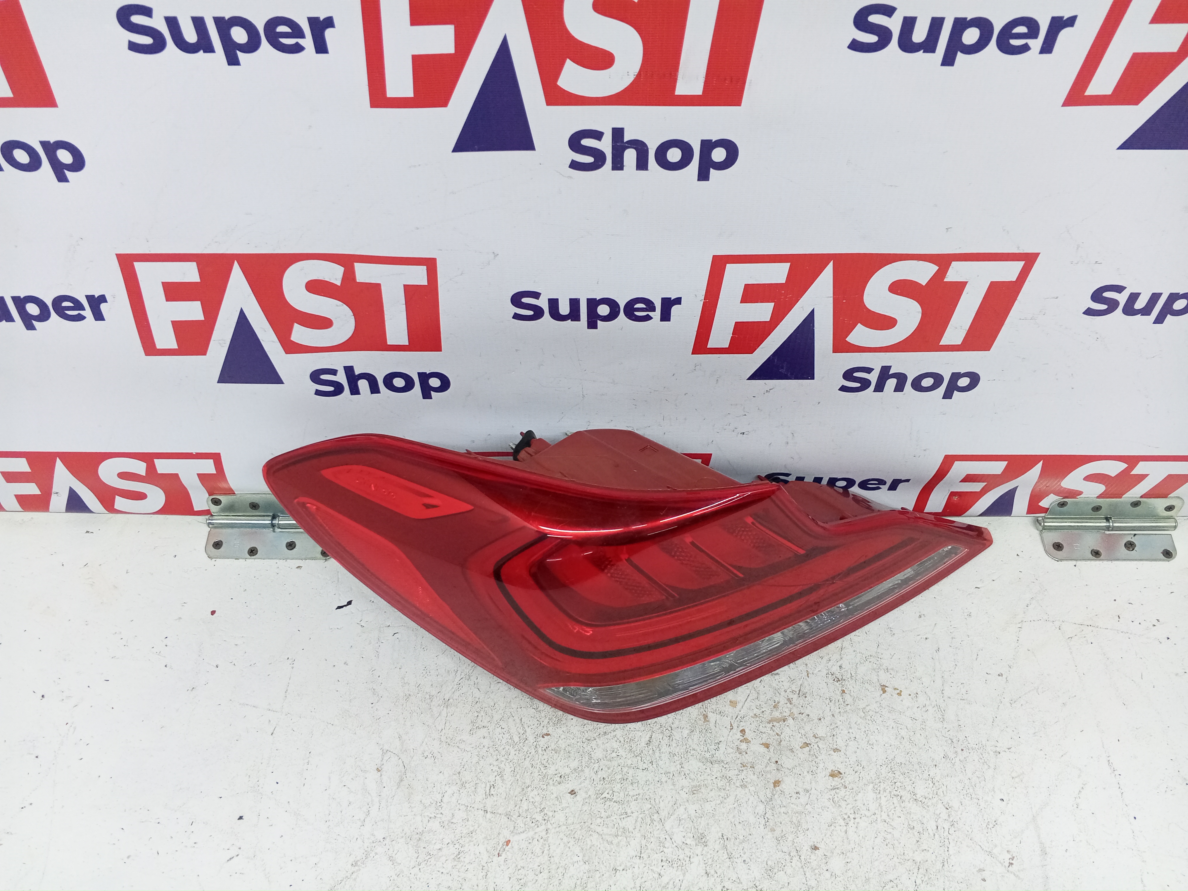 задний левый фонарь Genesis G70 2017-2021