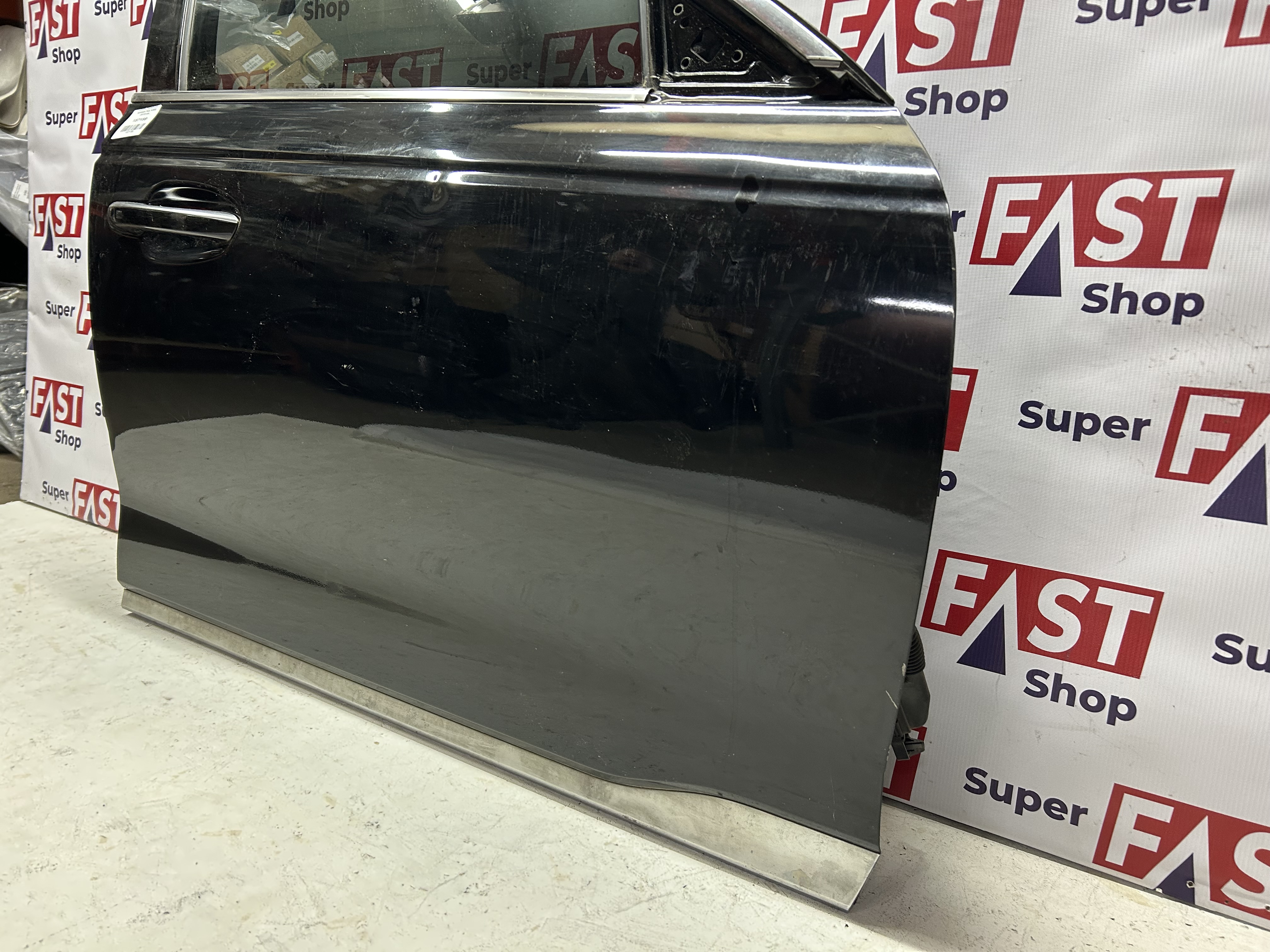 Дверь передняя правая Kia K900 2018-нв