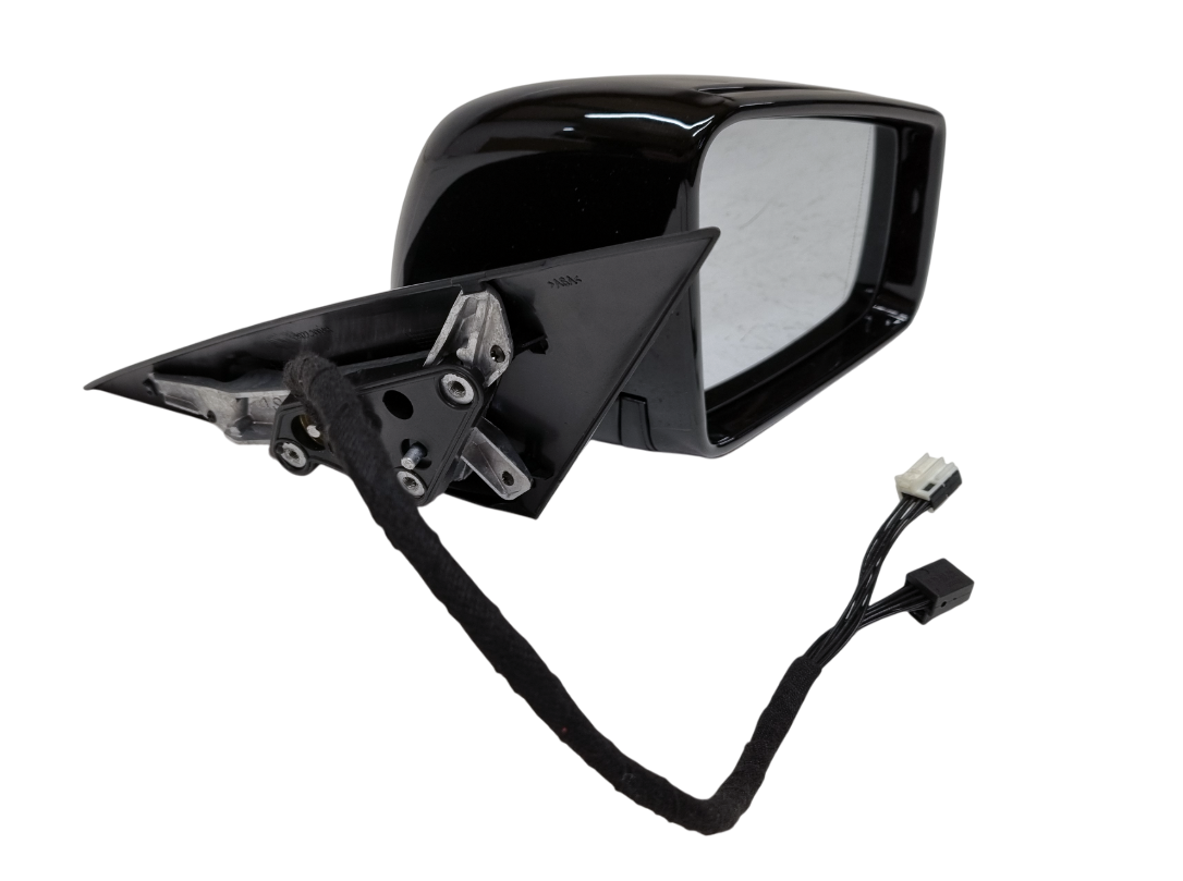 Mercedes CLA C117 W117  правое зеркало 17 Pin