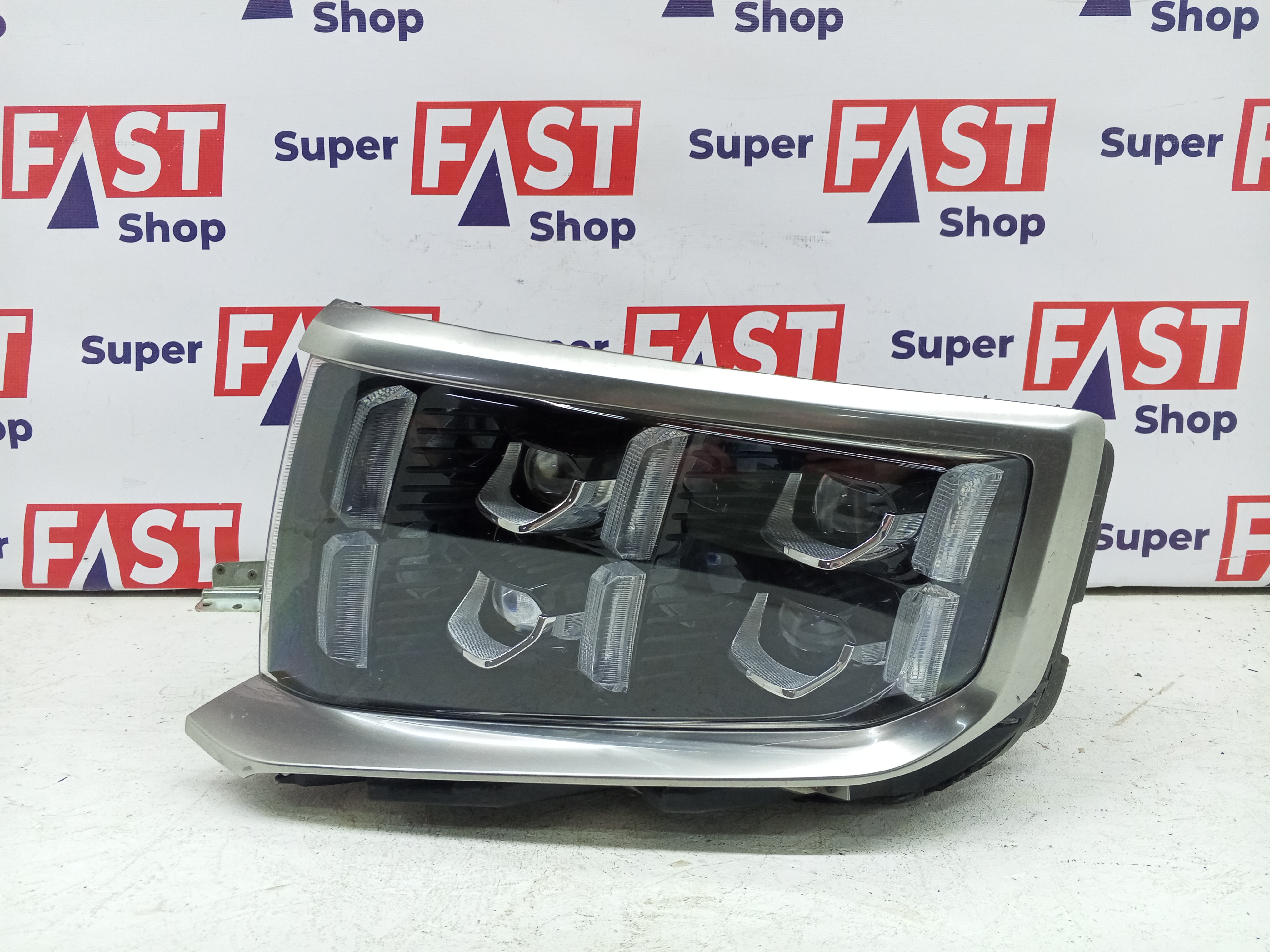 Фара левая Kia Mohave 2019-2024 LED